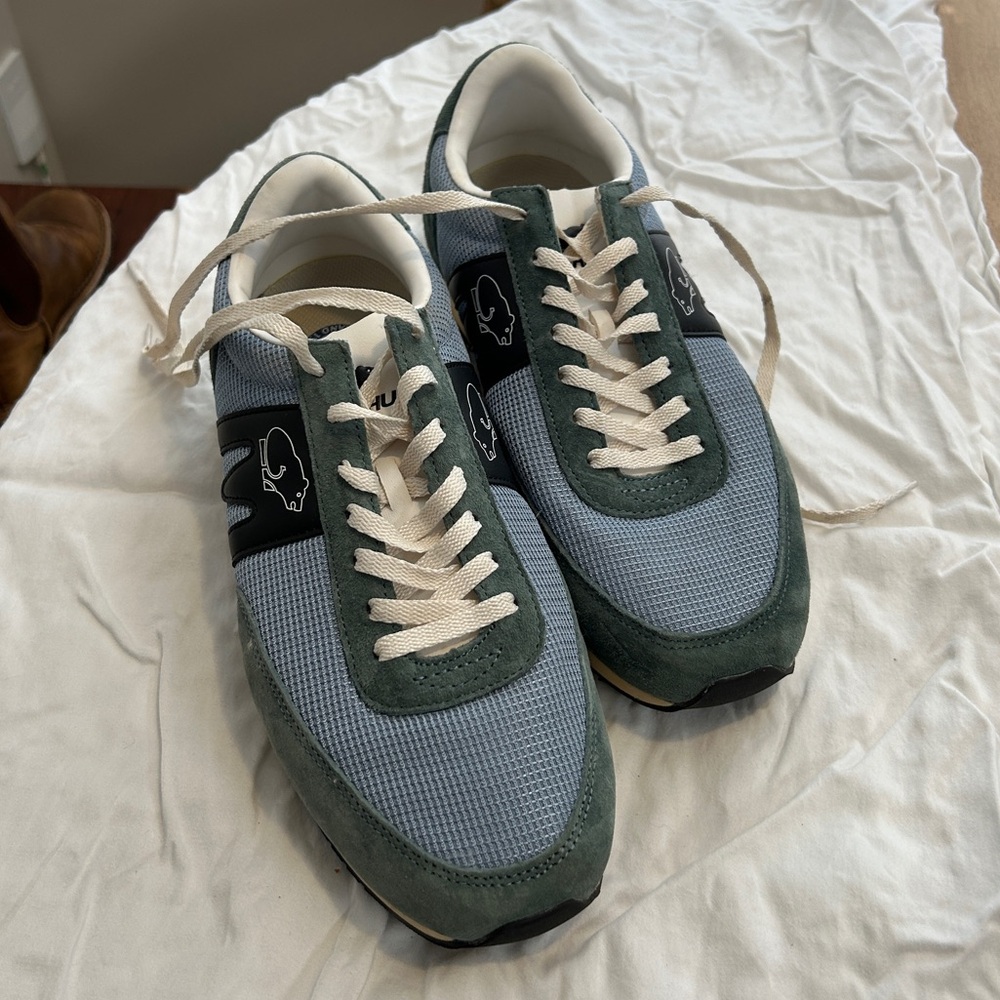 Men's Green and Blue Sneakers KARHU sz 9.5